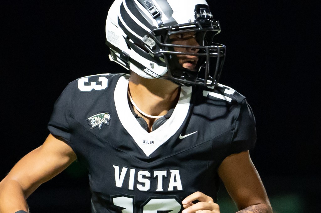Mountain Vista Secures Commanding 35-0 Victory Over&nbsp;Arapahoe