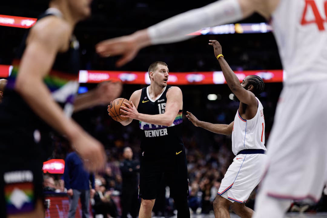 Nikola Jokić Returns with 31 as Nuggets Handle Clippers 122-109 at Home