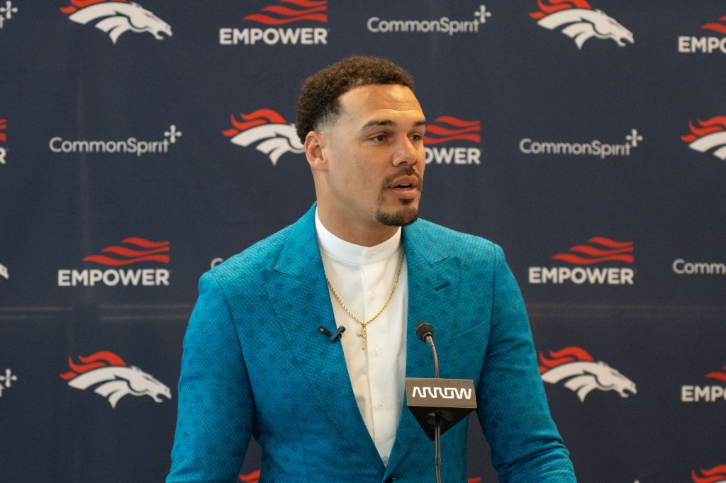 Justin Simmons retires as a Denver Bronco