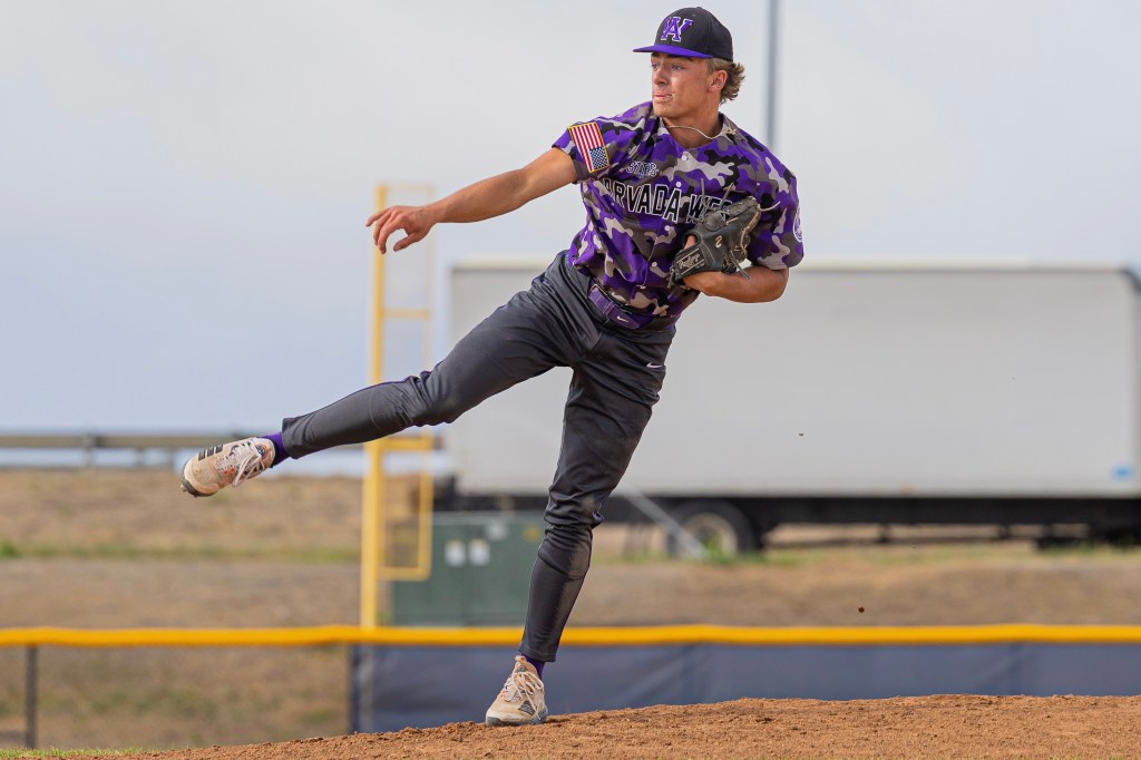No. 1 Arvada West stays Unbeaten In Colorado With 14-0 Win Over No. 10&nbsp;Northfield
